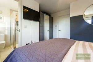 Photo 13- click for photo gallery